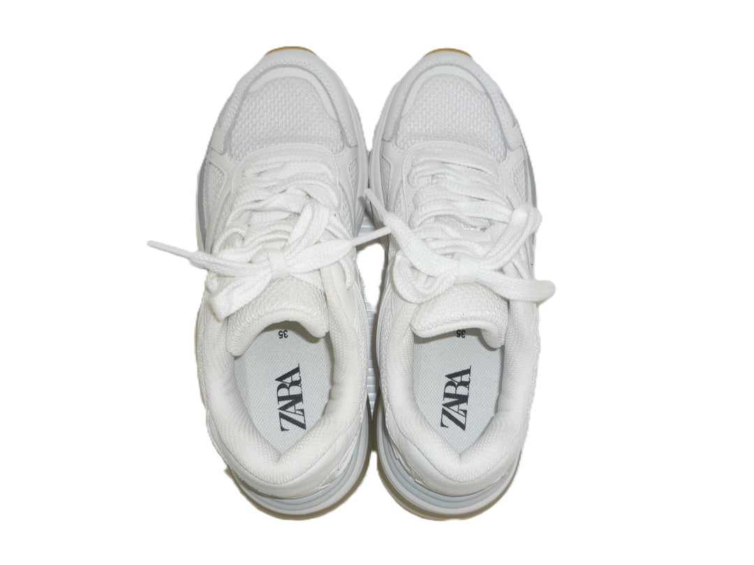 【小物/雑貨】　ZARA　スニーカー　シューズ