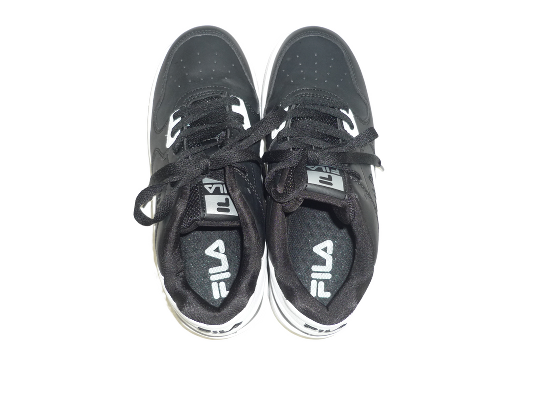 【小物/雑貨】　FILA　スニーカー　シューズ