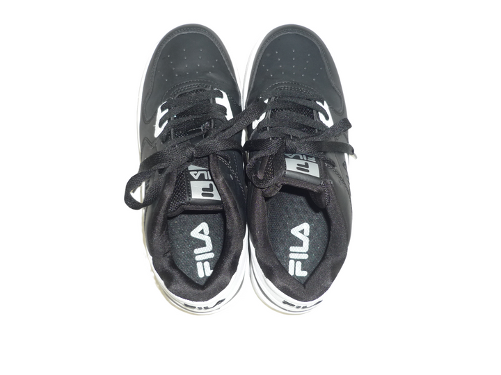 【小物/雑貨】　FILA　スニーカー　シューズ