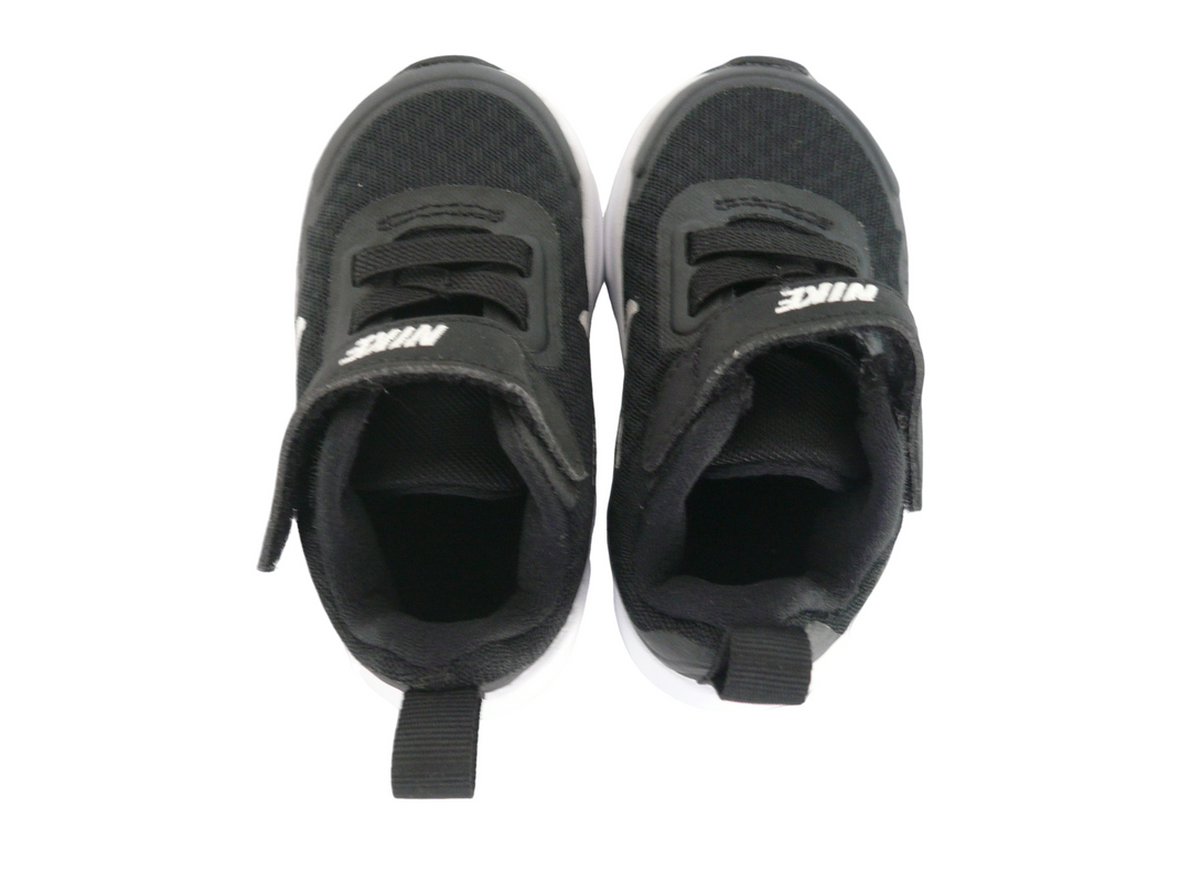 【小物/雑貨】 NIKE ナイキ　スニーカー　シューズ