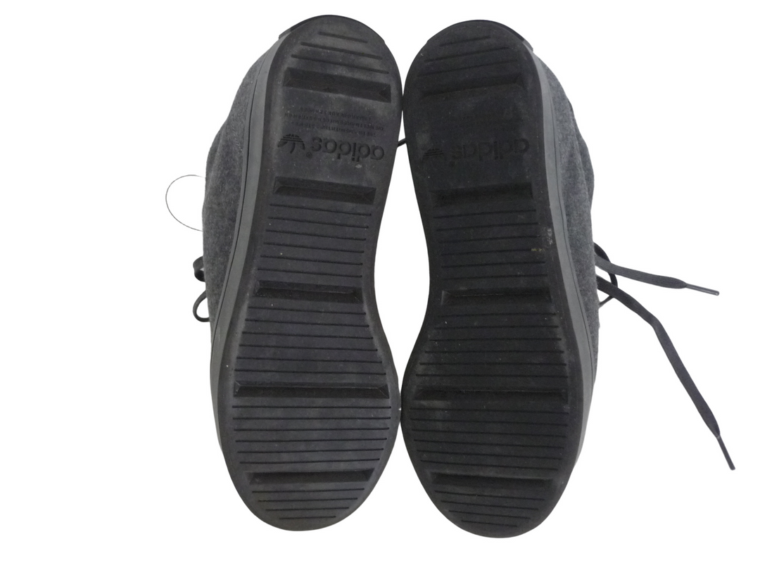 【小物/雑貨】　adidas アディダス　スニーカー　シューズ