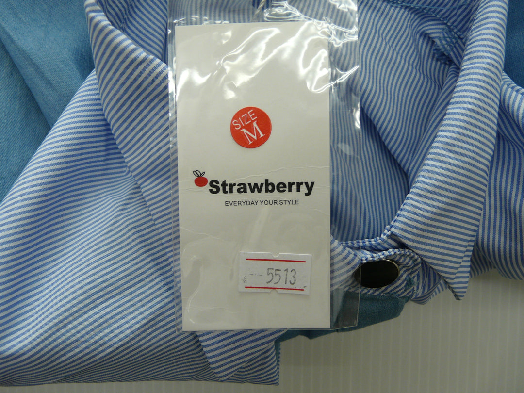 【激安古着】 STRAWBERRY　長袖シャツ　トップス