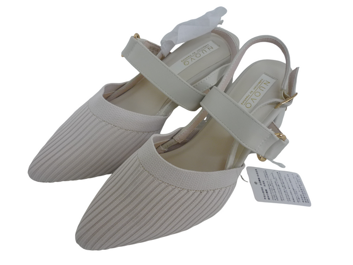 NUOVO　パンプス　シューズ