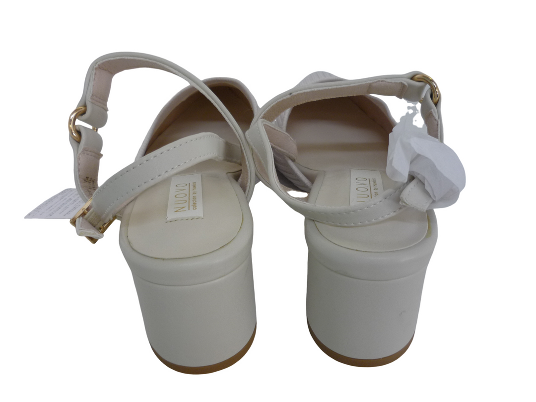 NUOVO　パンプス　シューズ