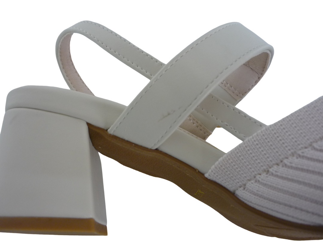 NUOVO　パンプス　シューズ