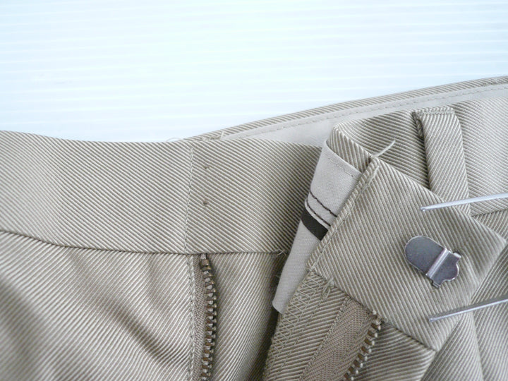 【激安古着】 ROUNDTREE　チノパンツ　パンツ