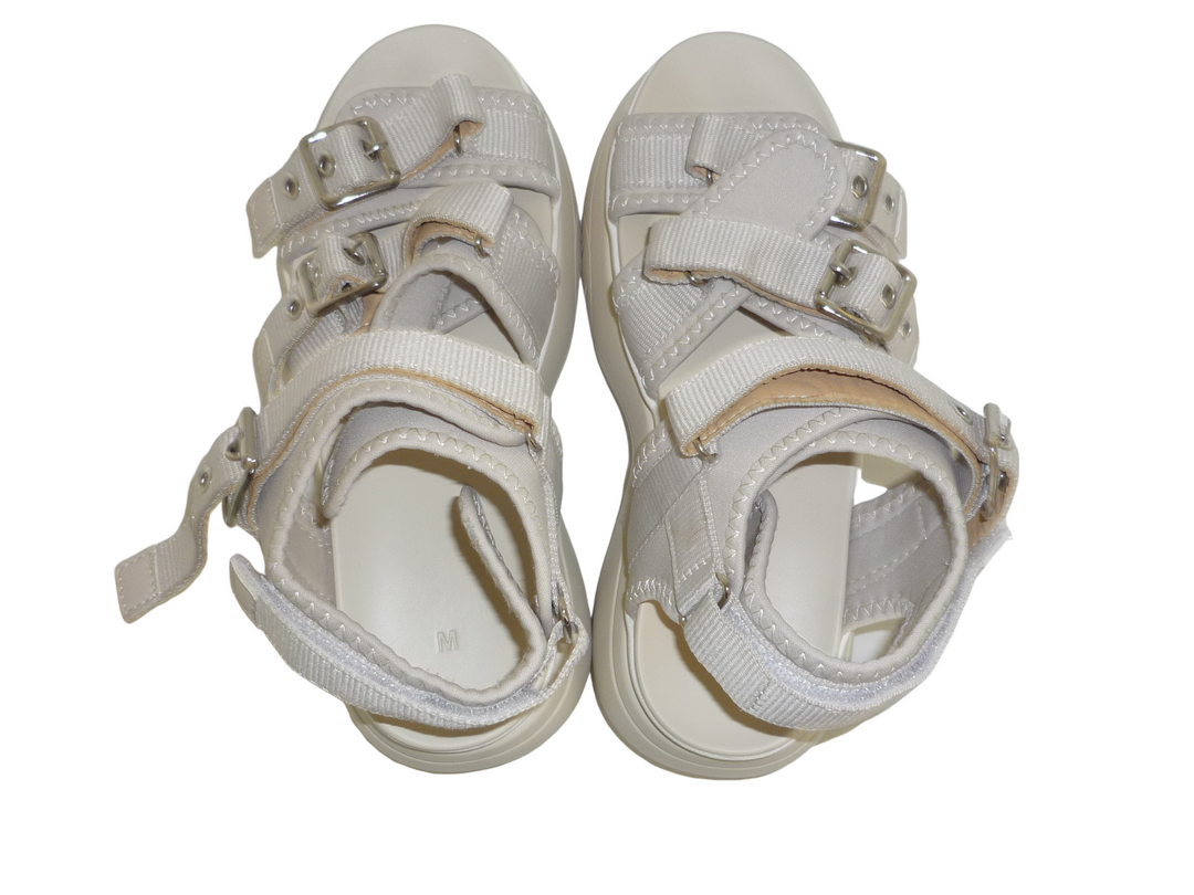 ブランド不明　サンダル　シューズ