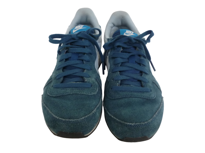 NIKE ナイキ　スニーカー　シューズ