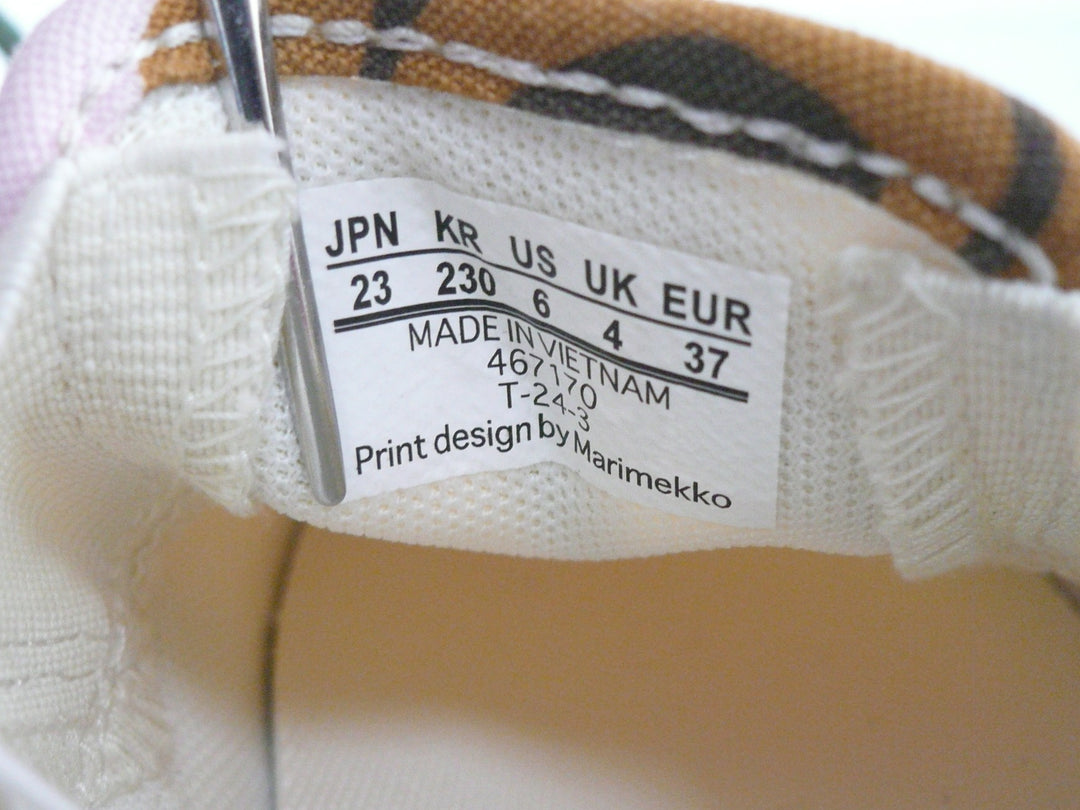 【小物/雑貨】 UNIQLO ユニクロ/marimekko マリメッコ　スリッポン　シューズ