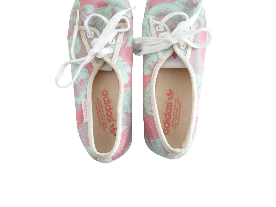 【小物/雑貨】 adidas アディダス　スニーカー　シューズ