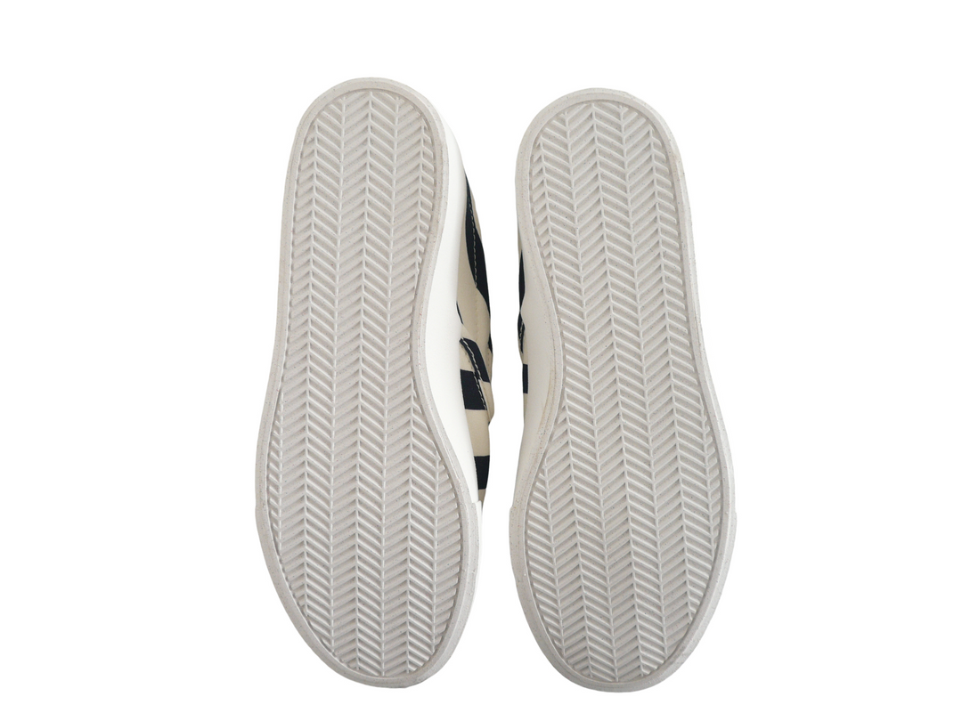 【小物/雑貨】 UNIQLO ユニクロ/marimekko マリメッコ　スリッポン　シューズ