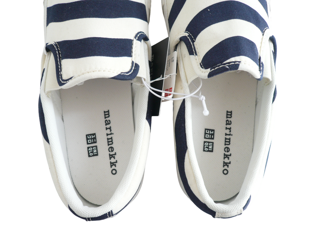 【小物/雑貨】 UNIQLO ユニクロ/marimekko マリメッコ　スリッポン　シューズ