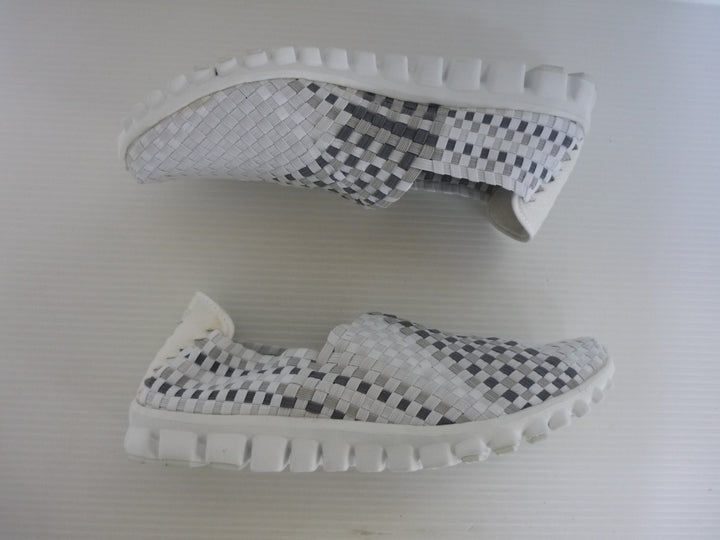 NOHAKEYMO　スリッポン　シューズ