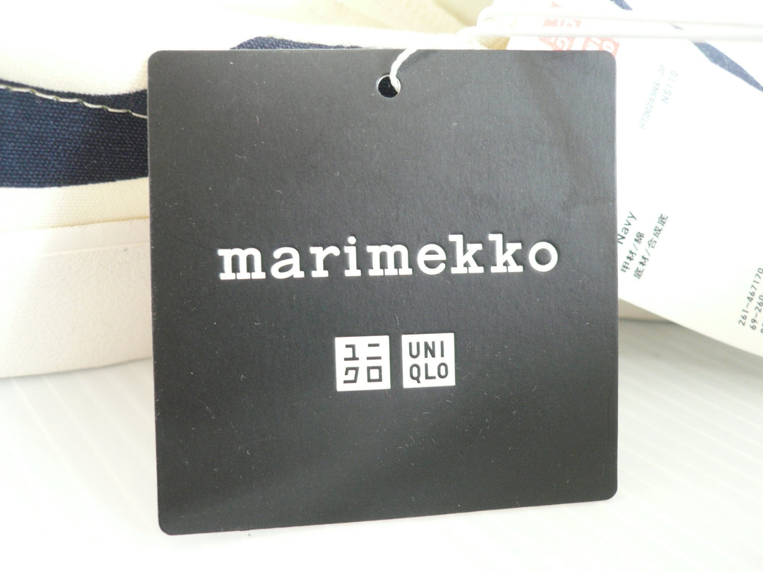 【小物/雑貨】 UNIQLO ユニクロ/marimekko マリメッコ　スリッポン　シューズ