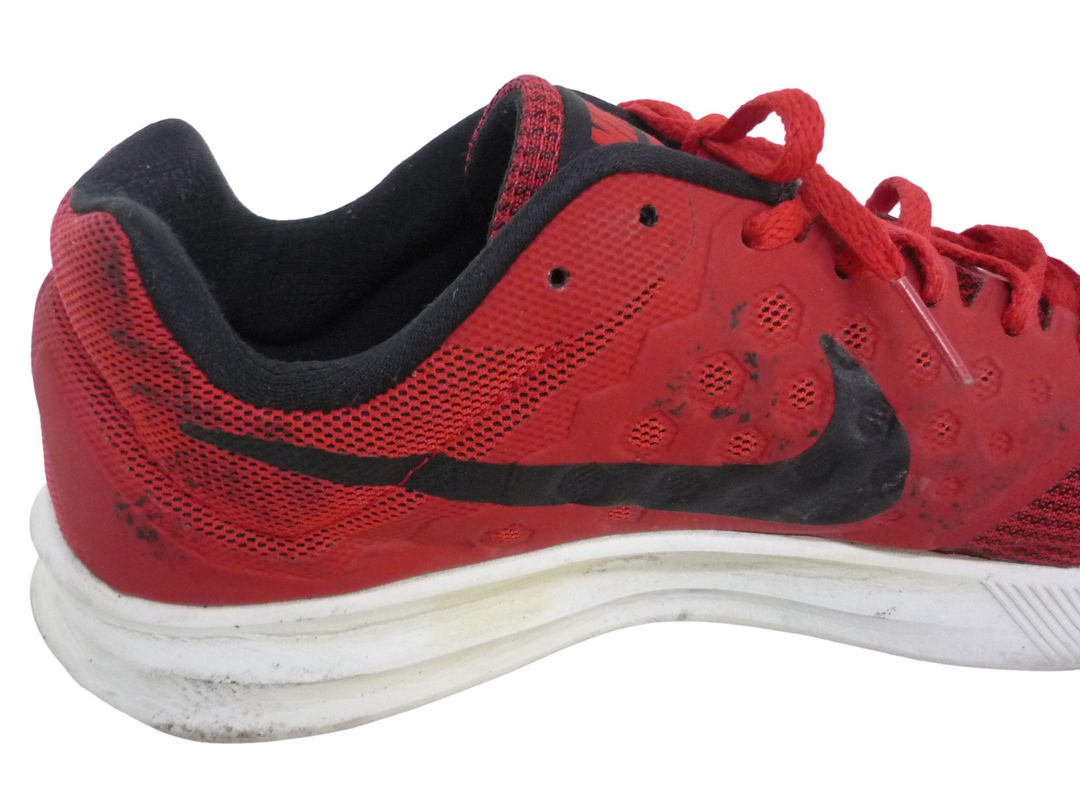 NIKE ナイキ　スニーカー　シューズ