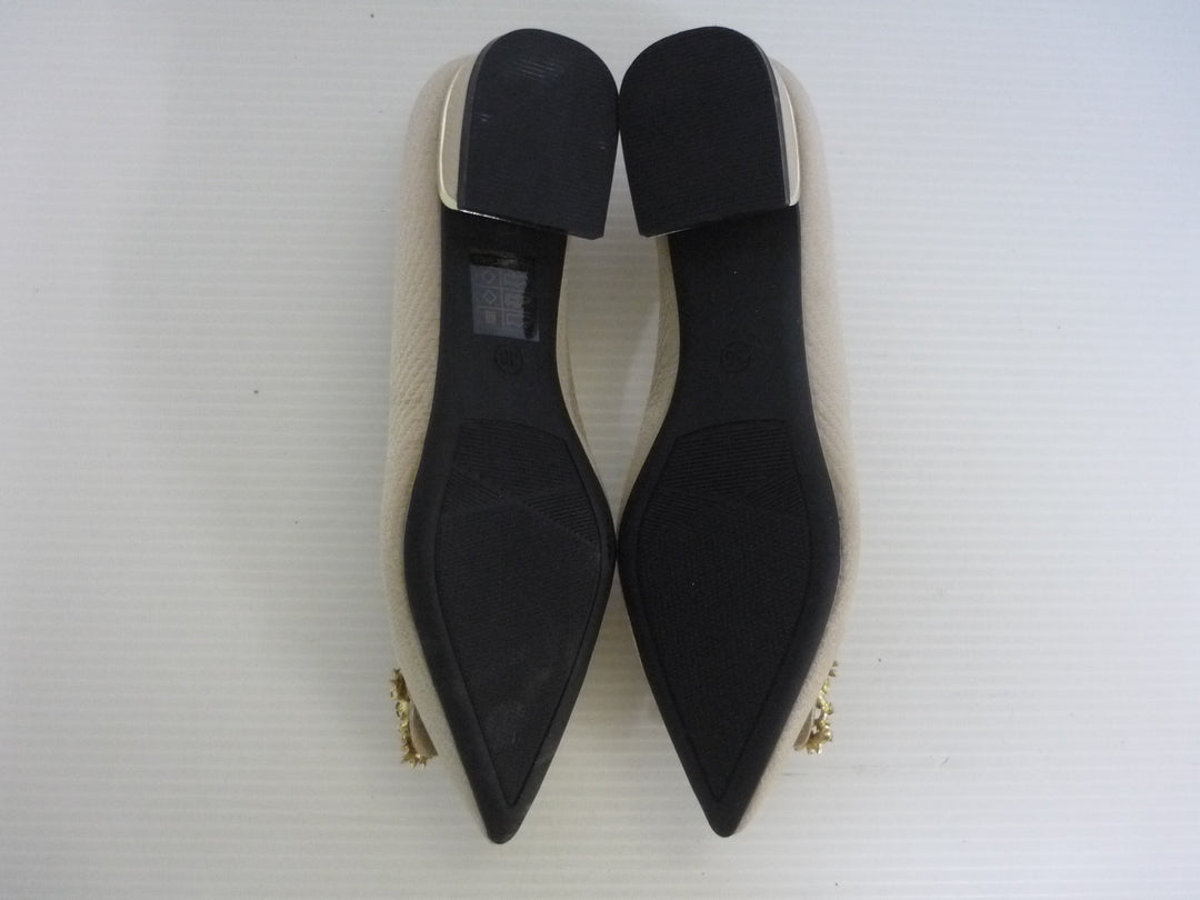 XIANG QIAN QI　パンプス　シューズ