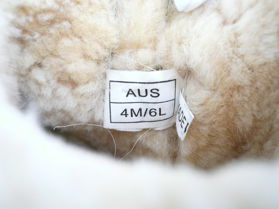 【小物/雑貨】 UGG アグ　ブーツ ショート/ミディアム　シューズ