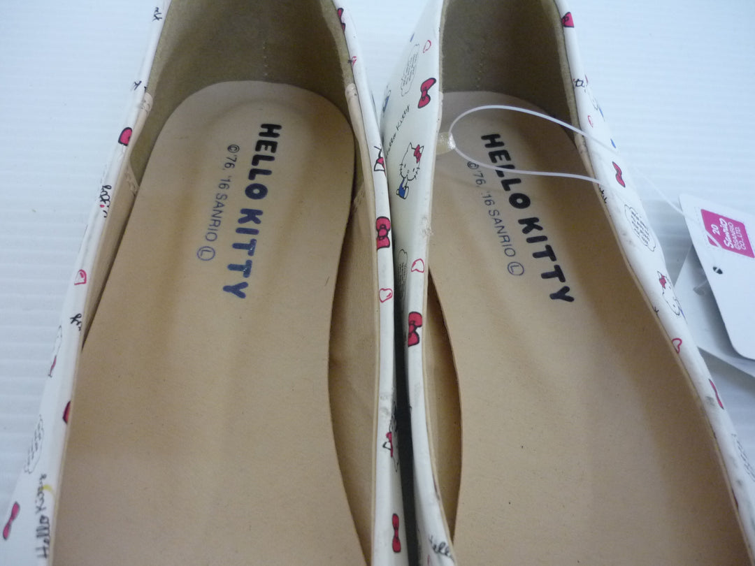 SANRIO　パンプス　シューズ