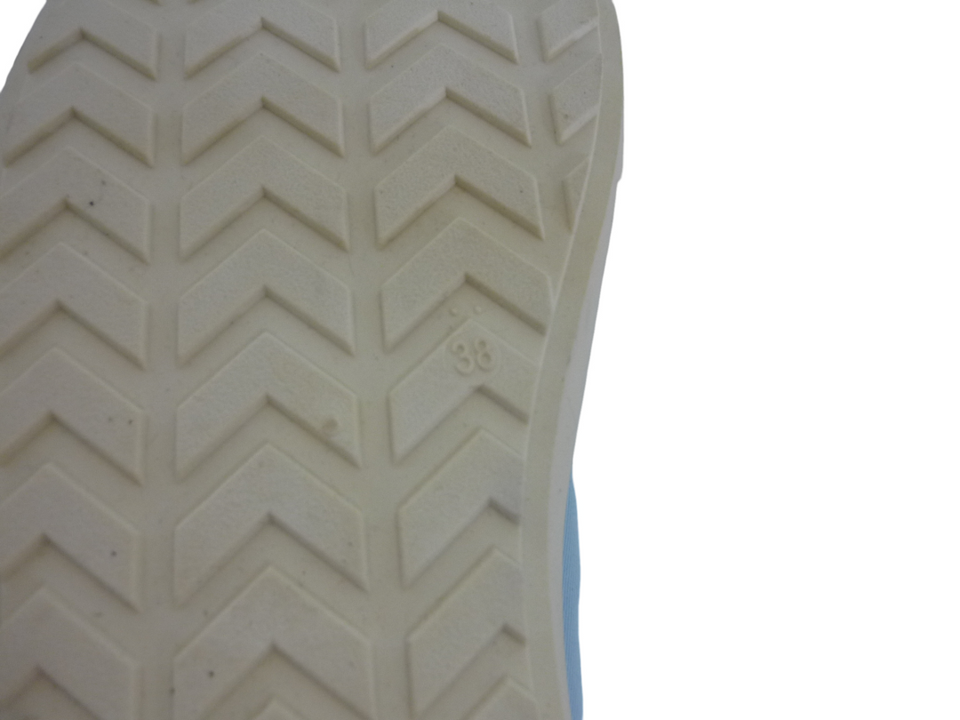 ブランド不明　スニーカー　シューズ