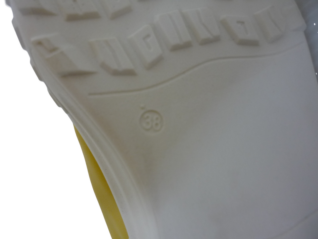 ブランド不明　スニーカー　シューズ