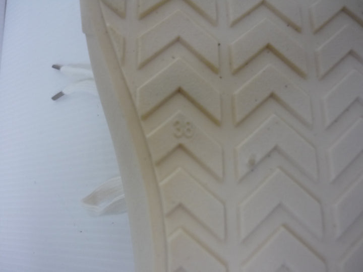 ブランド不明　スニーカー　シューズ