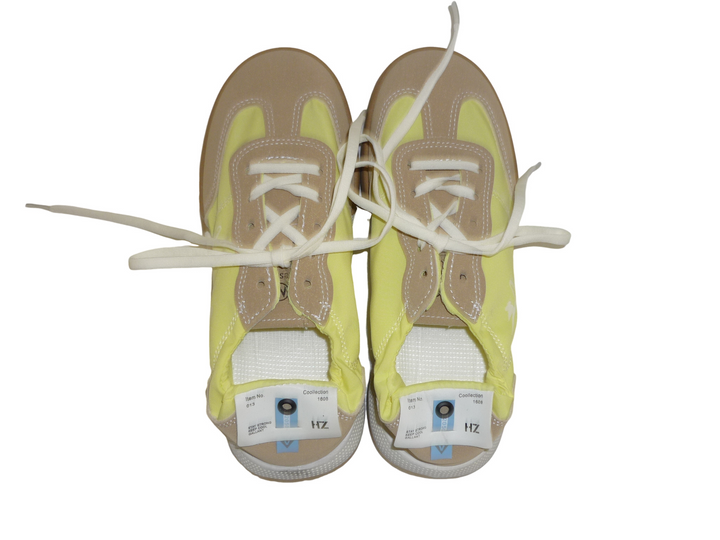 ブランド不明　スニーカー　シューズ