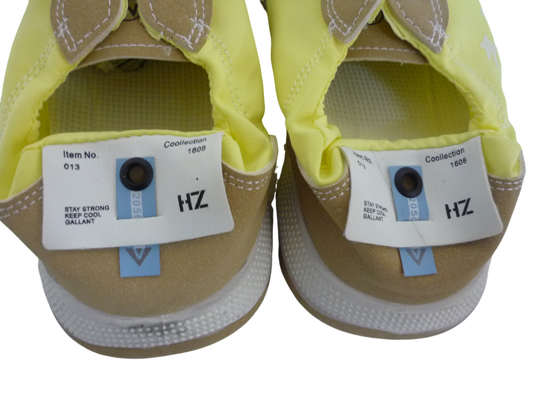 ブランド不明　スニーカー　シューズ