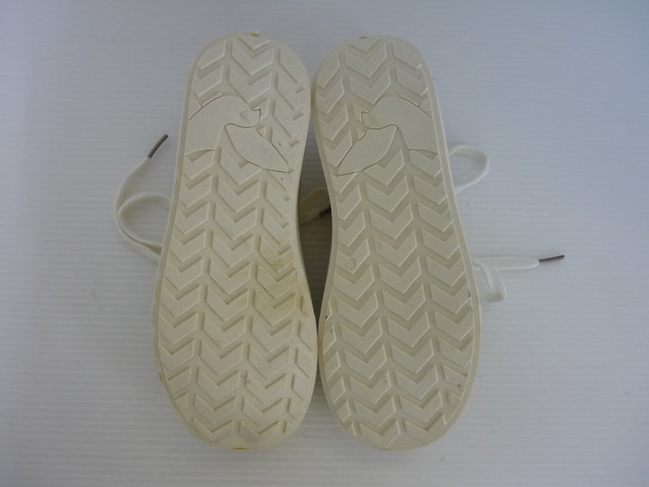 ブランド不明　スニーカー　シューズ