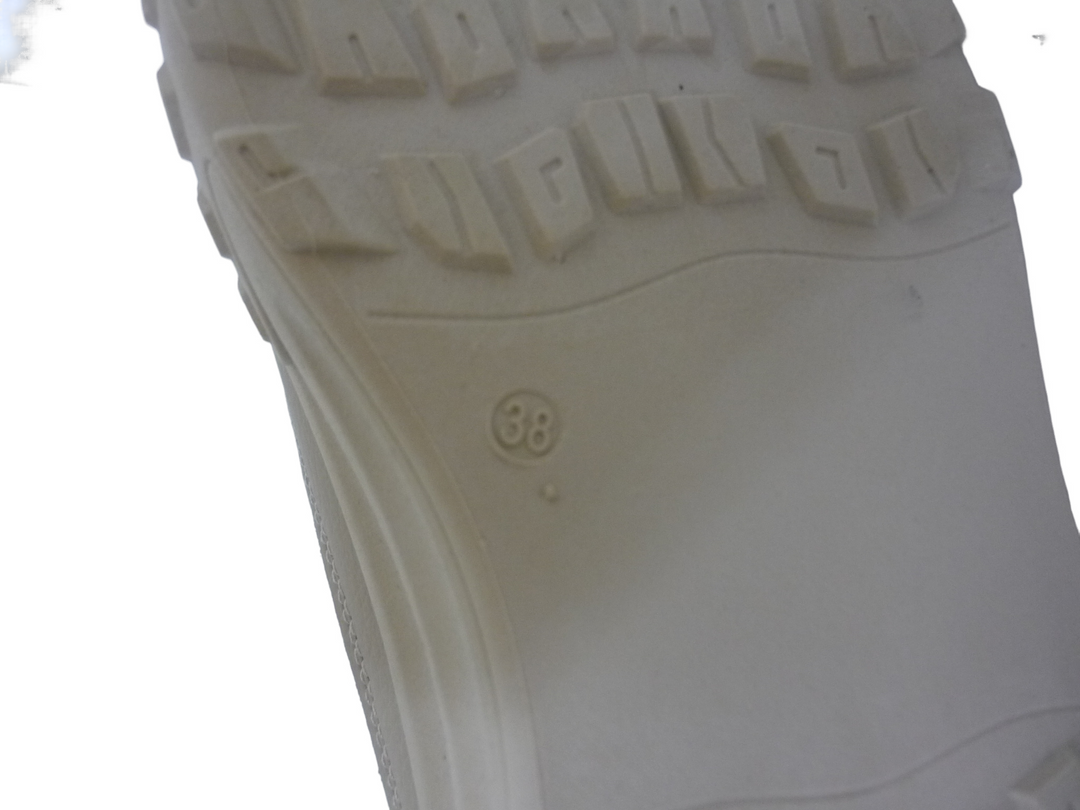 SUQUAN　スニーカー　シューズ