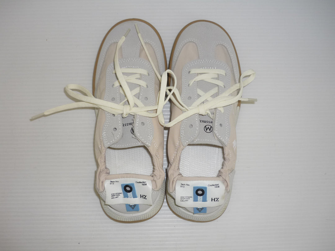 ブランド不明　スニーカー　シューズ