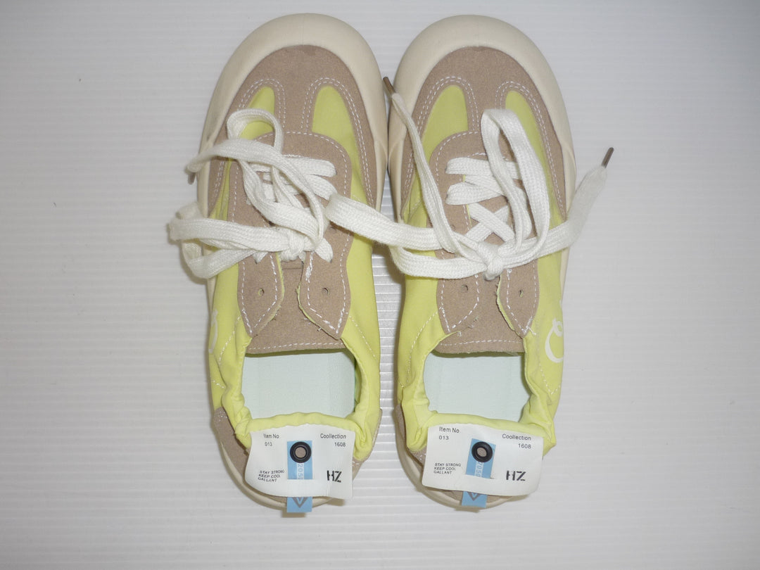 ブランド不明　スニーカー　シューズ