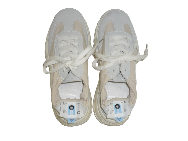 ブランド不明　スニーカー　シューズ