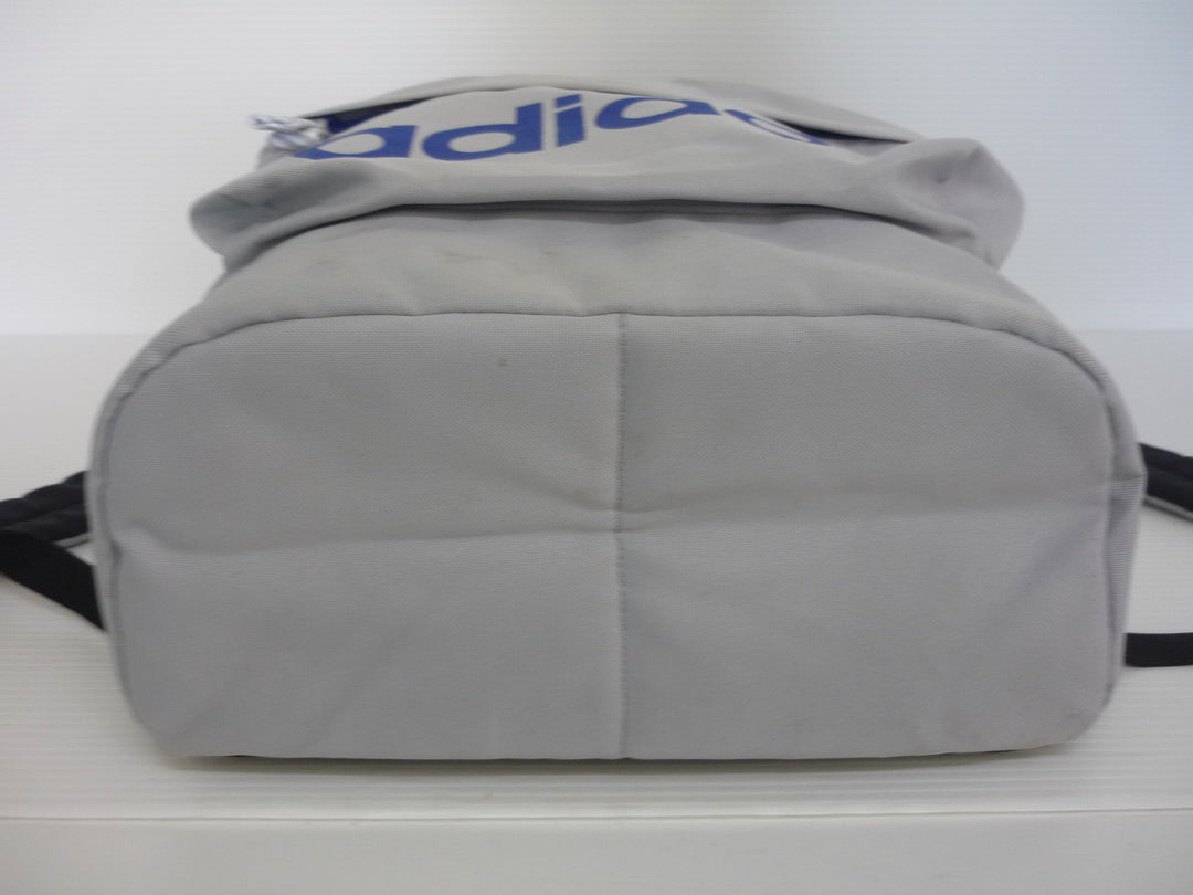 adidas アディダス　バックパック/リュック　バッグ