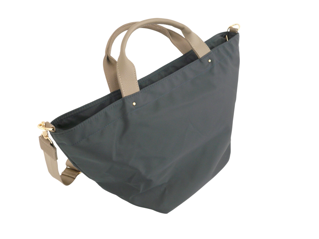 【小物/雑貨】 ブランド不明　トートバッグ　バッグ