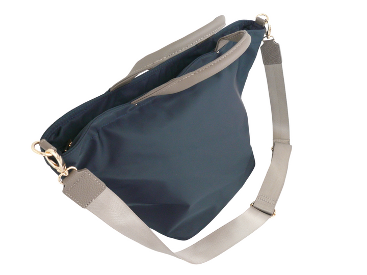 【小物/雑貨】 ブランド不明　トートバッグ　バッグ