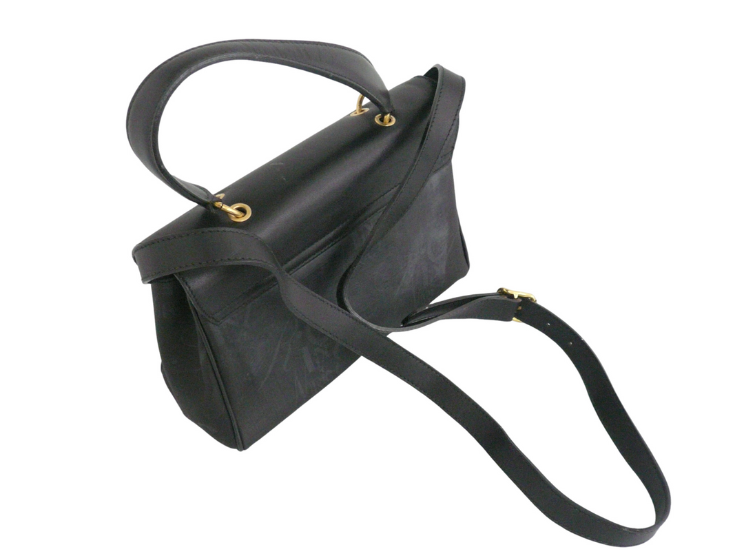 【小物/雑貨】 NINA RICCI ニナリッチ　ショルダーバッグ　バッグ