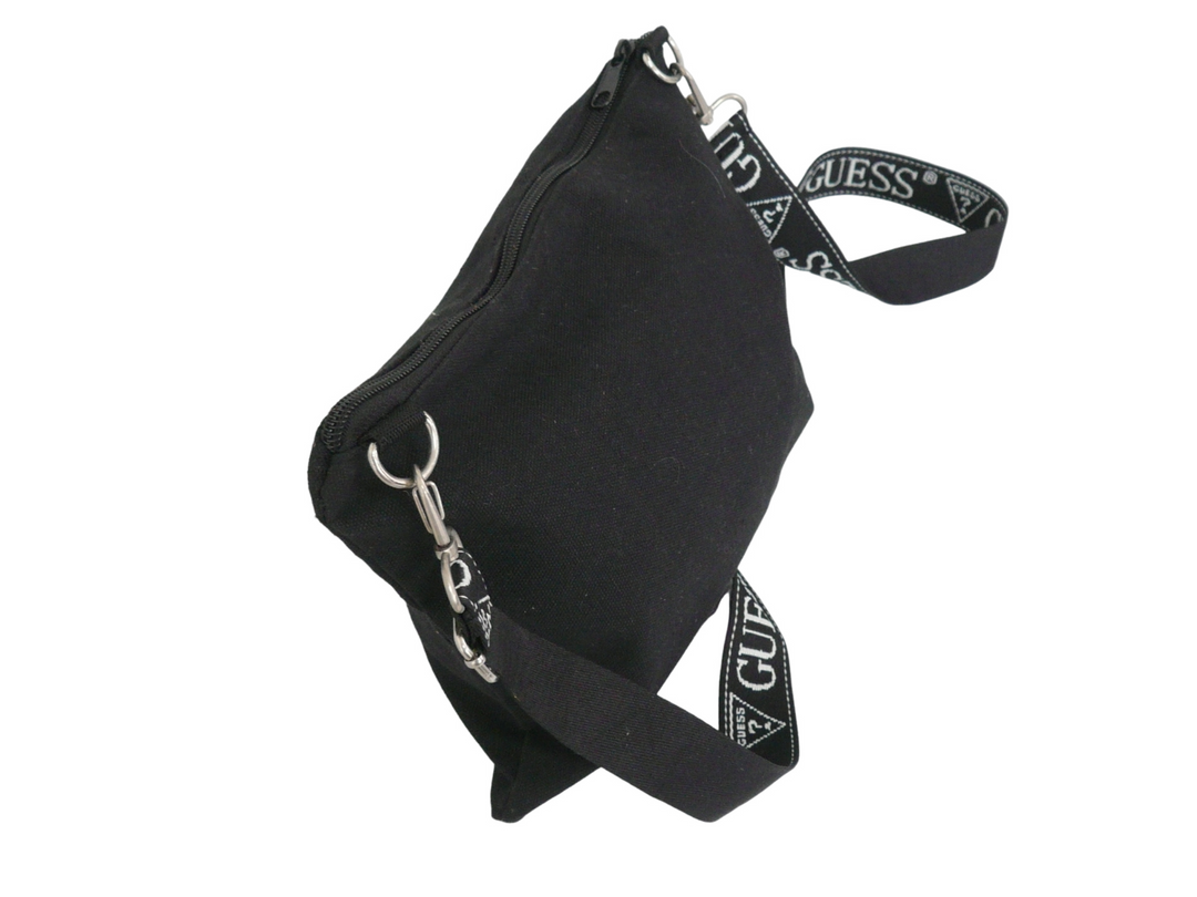 【小物/雑貨】 GUESS ゲス　ショルダーバッグ　バッグ