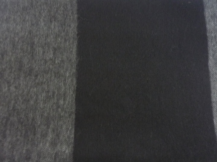 The Intermode Collection　マフラー　ファッション小物