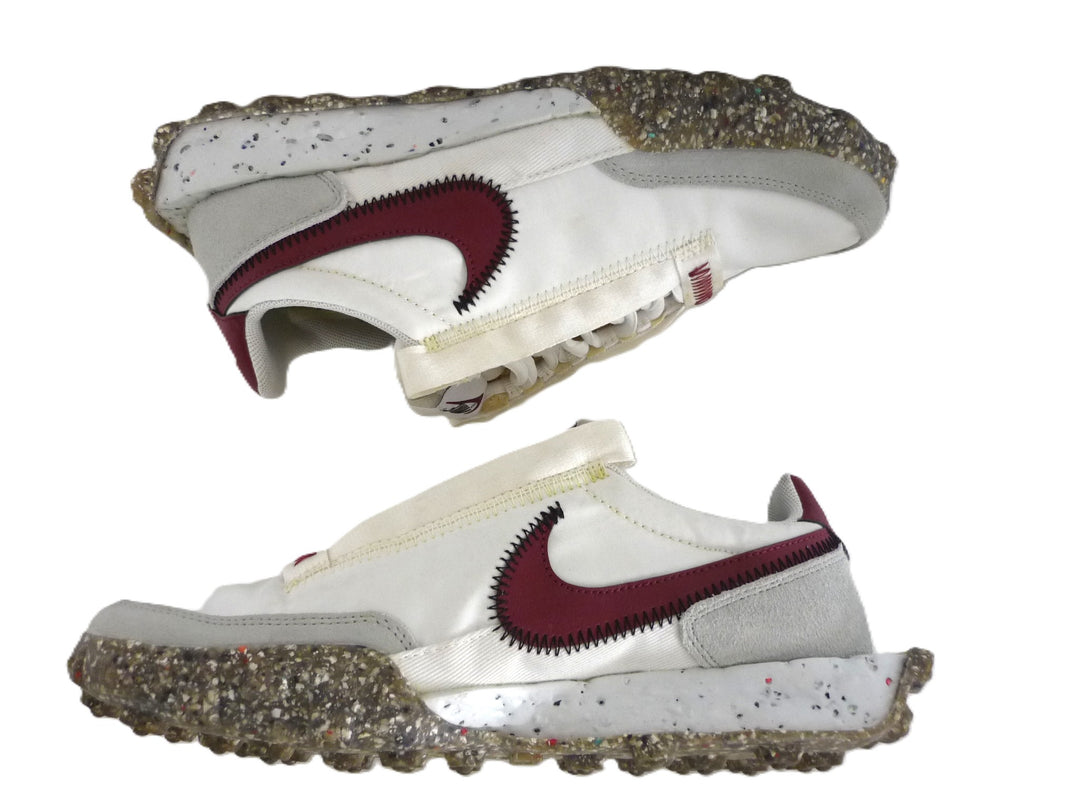 NIKE ナイキ　スニーカー　シューズ