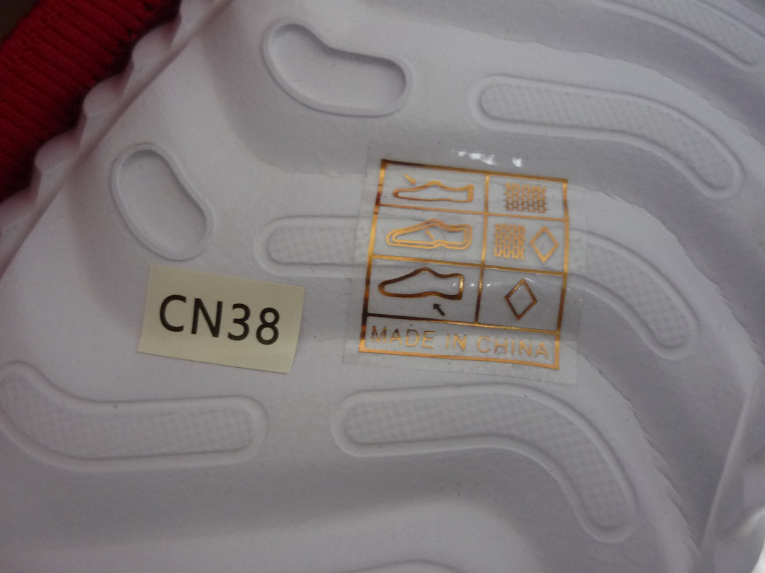 ブランド不明　スニーカー　シューズ