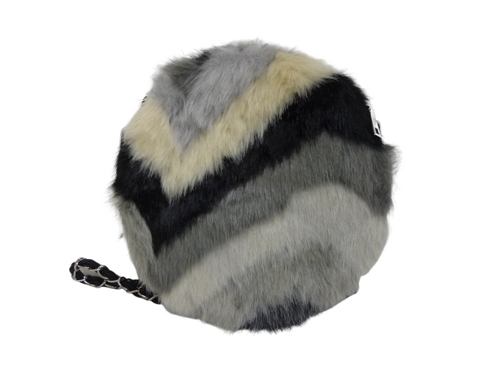 VIVACE　ショルダーバッグ　バッグ