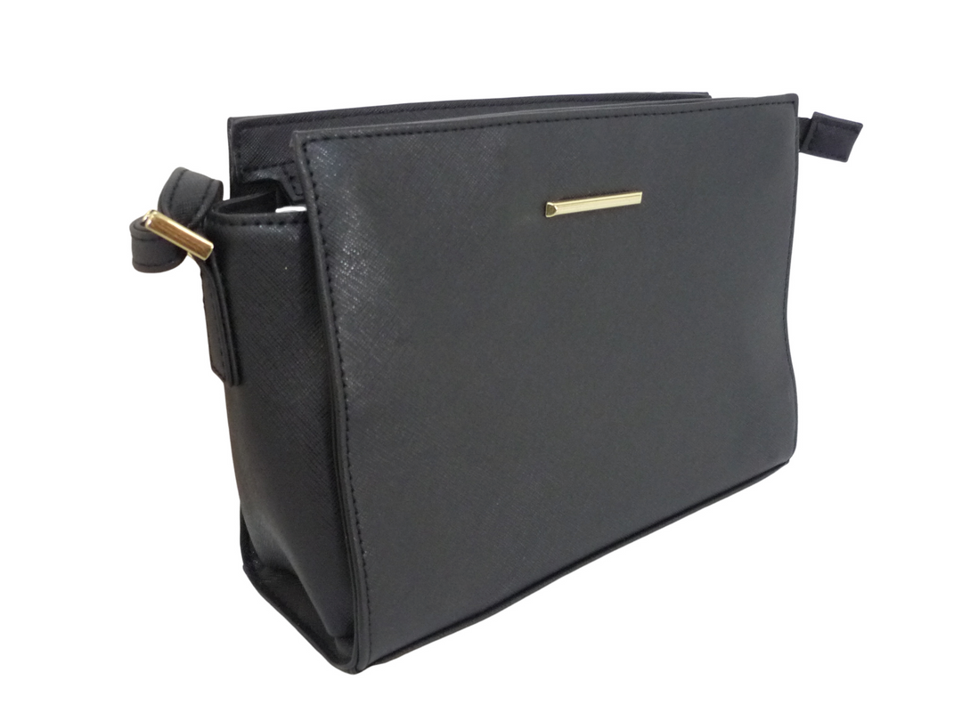 ブランド不明　ショルダーバッグ　バッグ