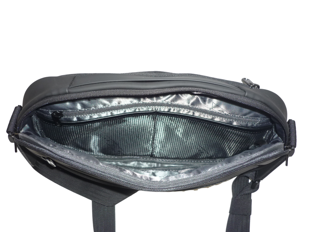 BANGE　ショルダーバッグ　バッグ