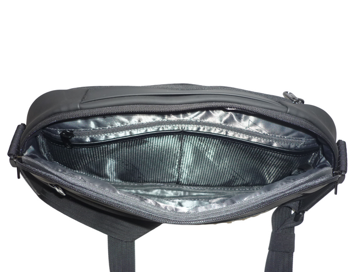 BANGE　ショルダーバッグ　バッグ