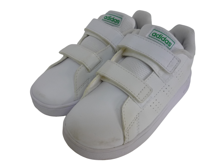 adida アディダス　スニーカー　シューズ