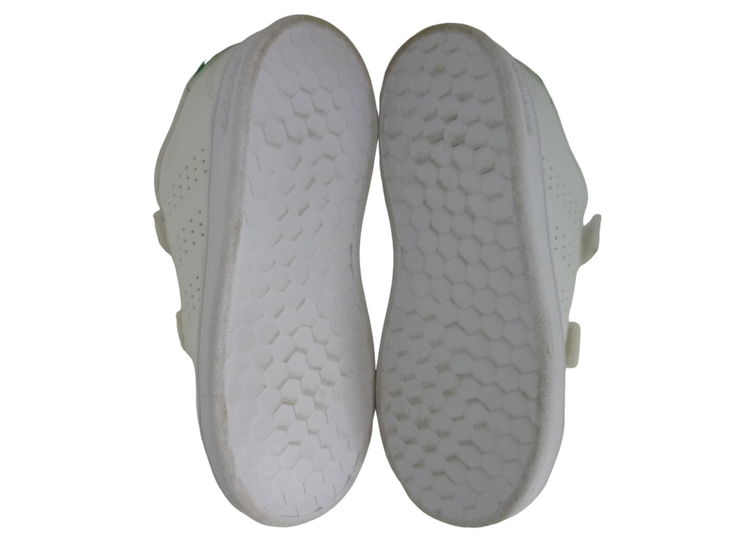 adida アディダス　スニーカー　シューズ