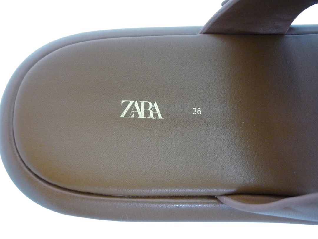 ZARA　パンプス　シューズ