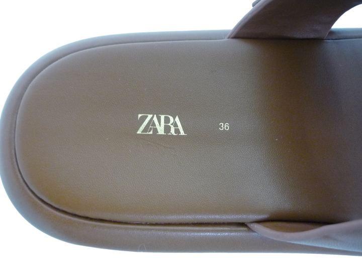 ZARA　パンプス　シューズ