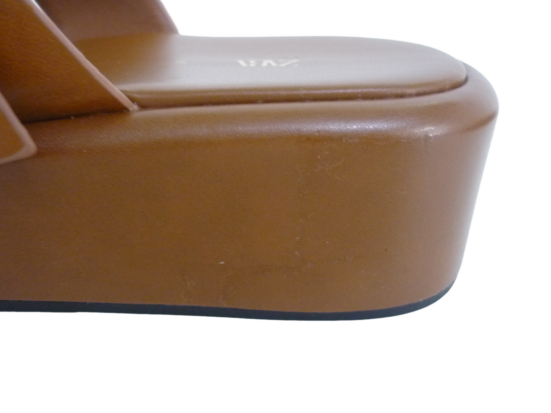 ZARA　パンプス　シューズ