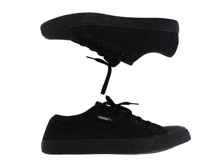 PUMA プーマ　スニーカー　シューズ